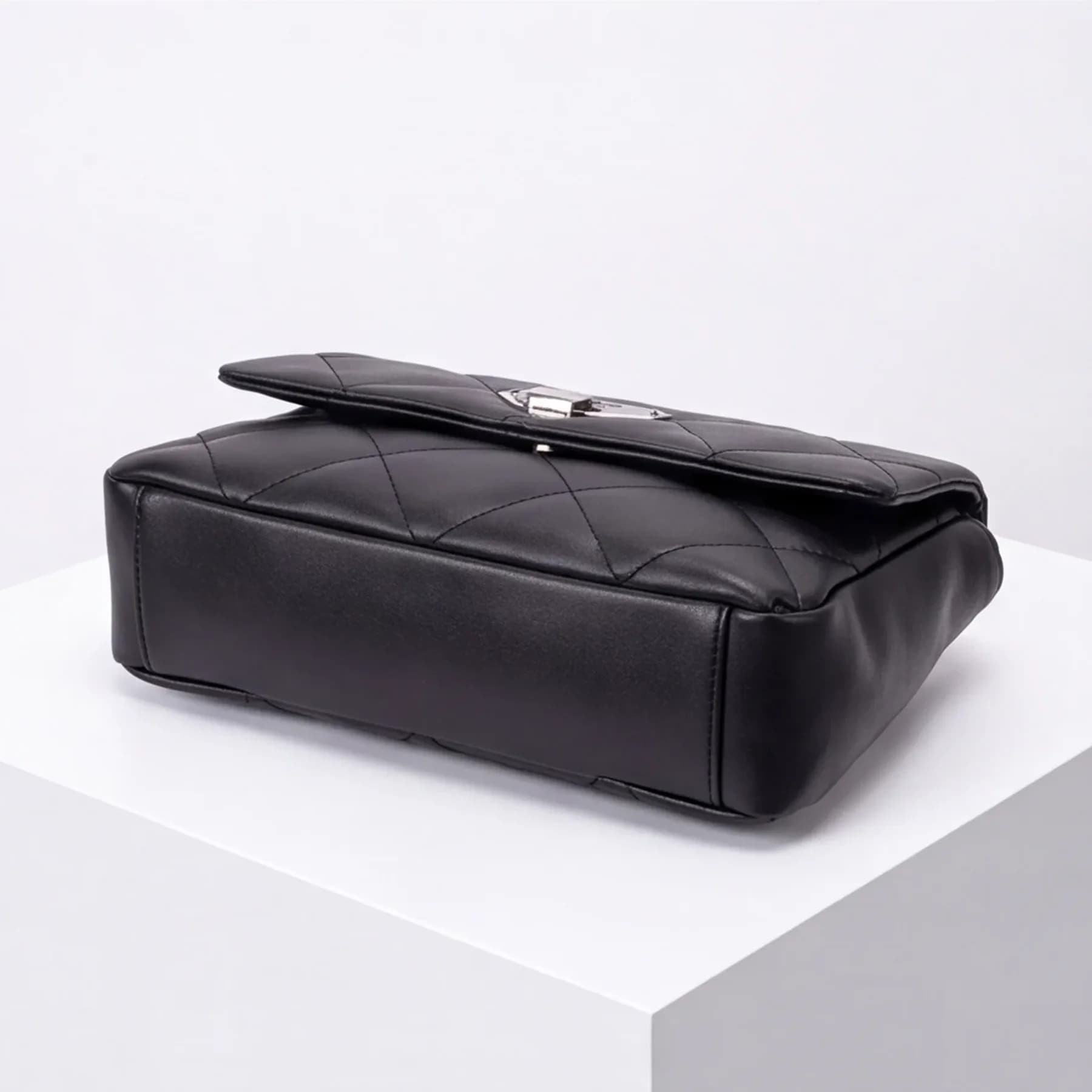 Empress Crossbody Bag thumbnail 3