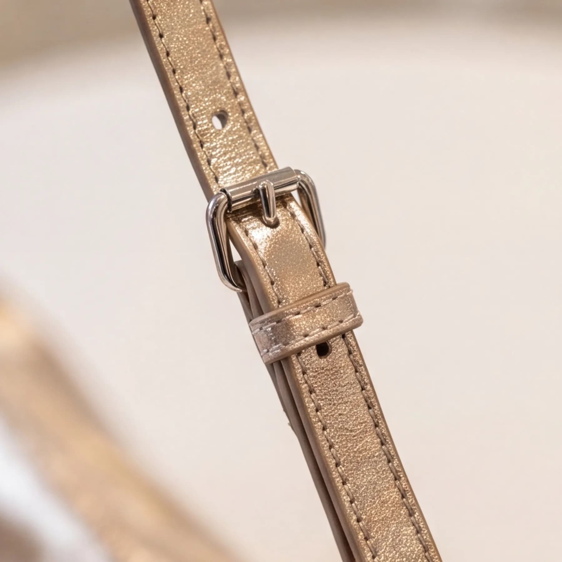Isolde Shoulder Bag thumbnail 7