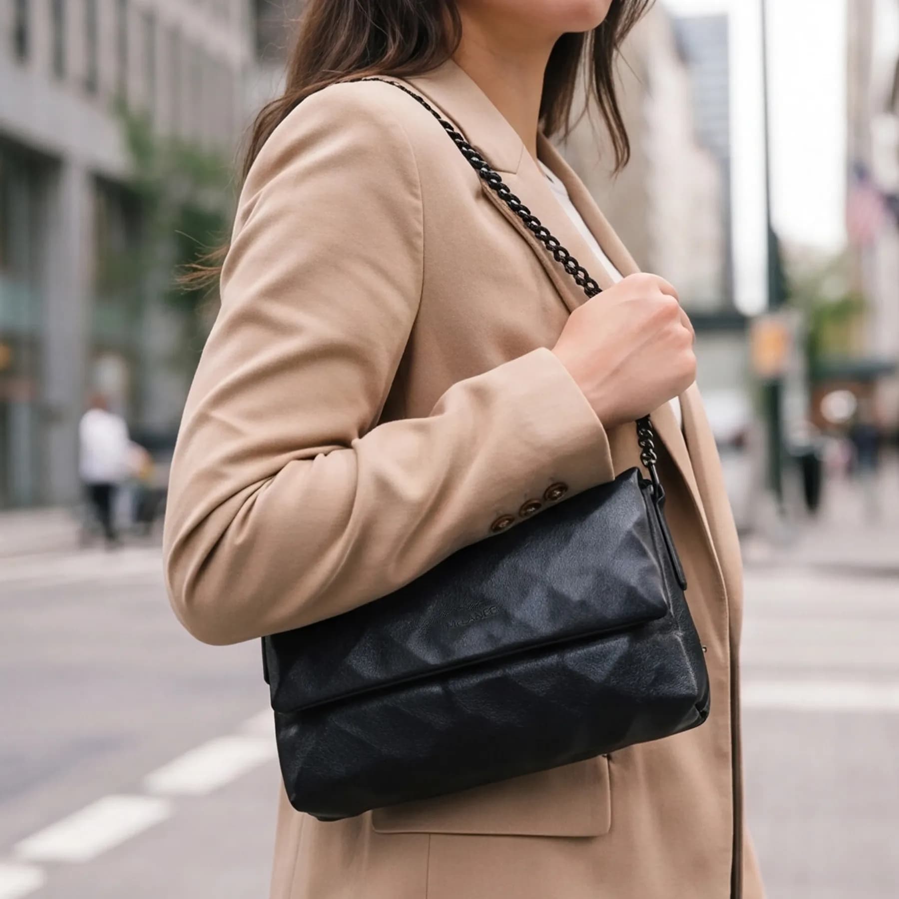Isadora Chain Shoulder Bag thumbnail 5
