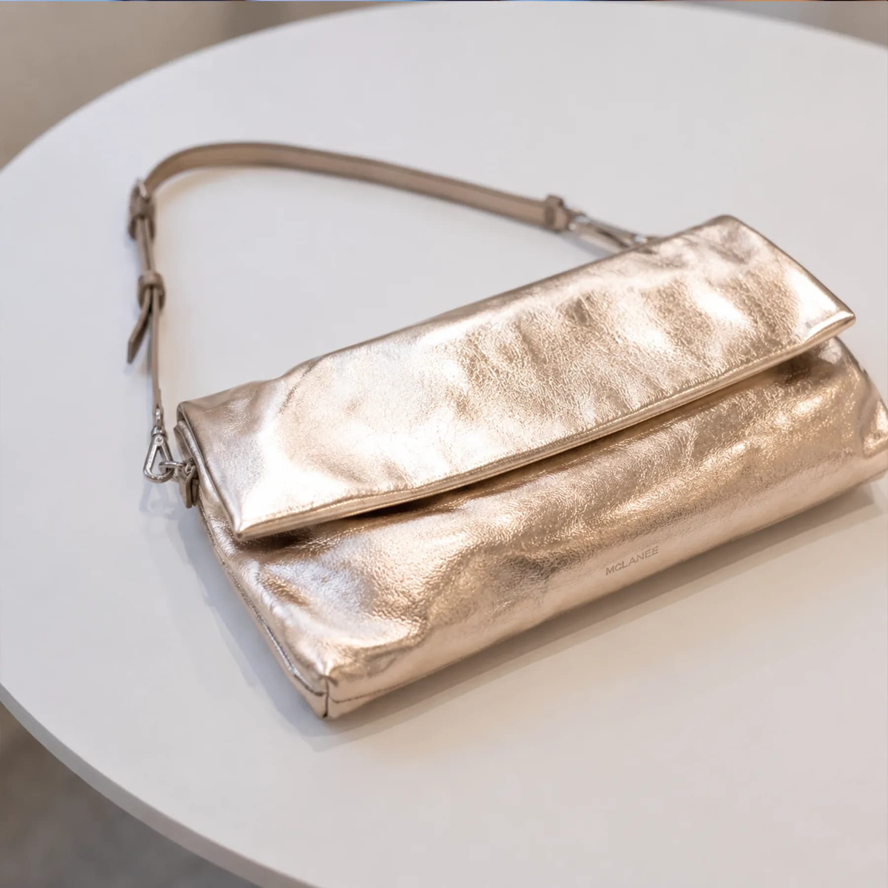 Isolde Shoulder Bag thumbnail 5