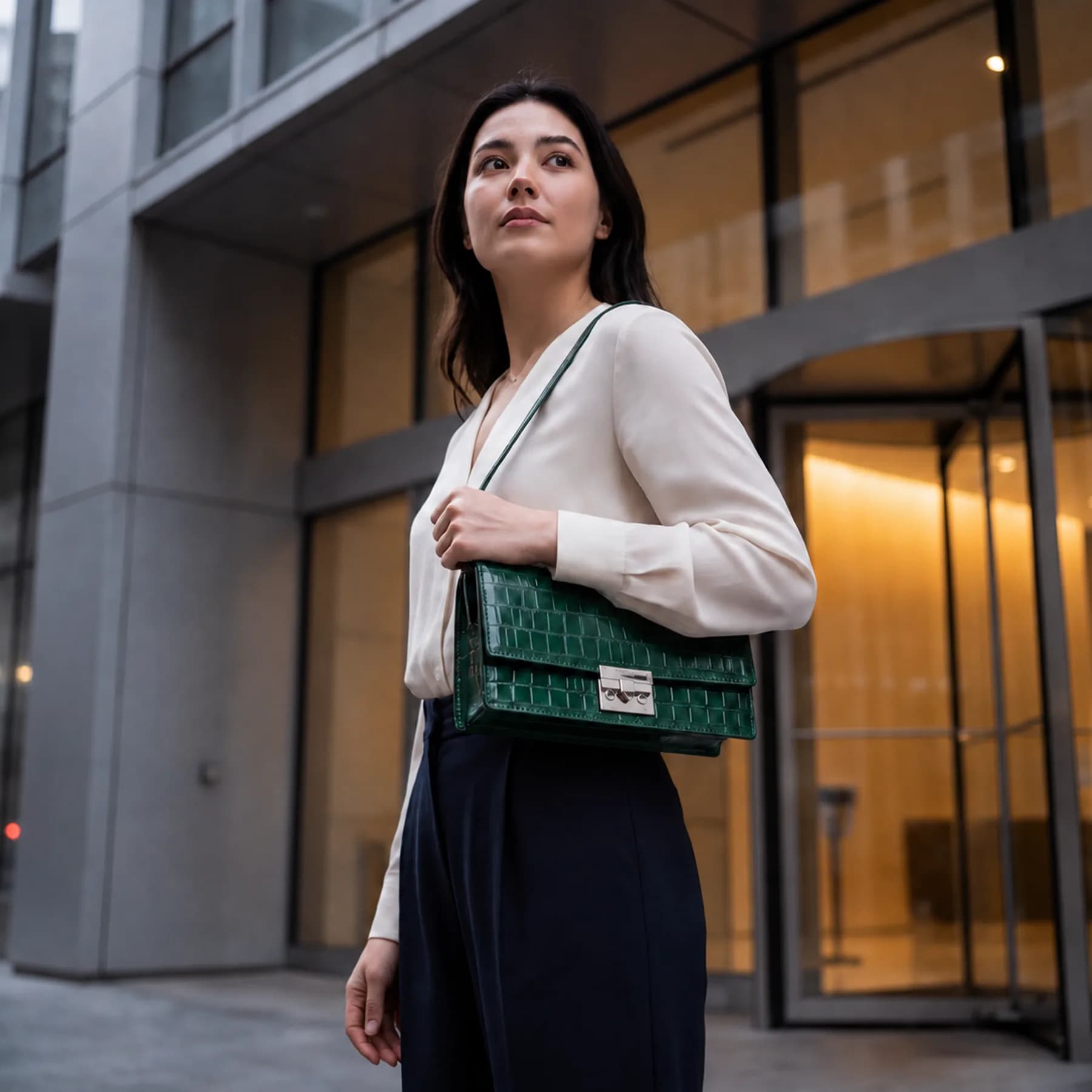 Lucienne Shoulder Bag thumbnail 9