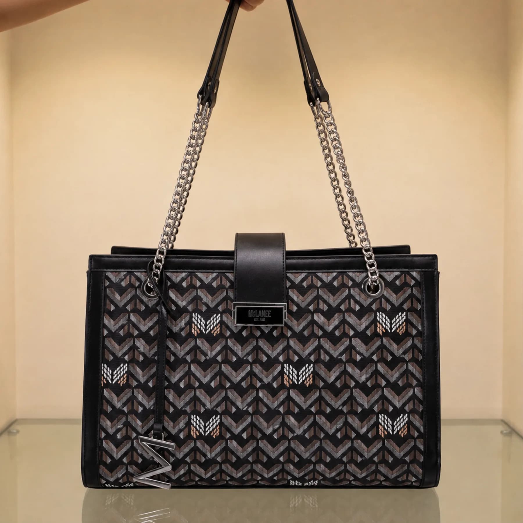 Vesper Large Shoulder Bag